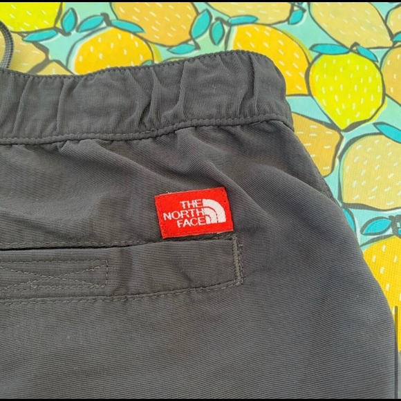 North Face Hiking Shorts size S Anthracite Gray - Picture 5 of 5